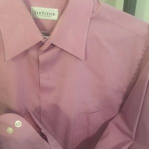 Van Heusen cranberry wrinkle-free 16 - 34/35 - L